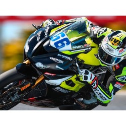 TRIUMPH STREET TRIPLE RS...